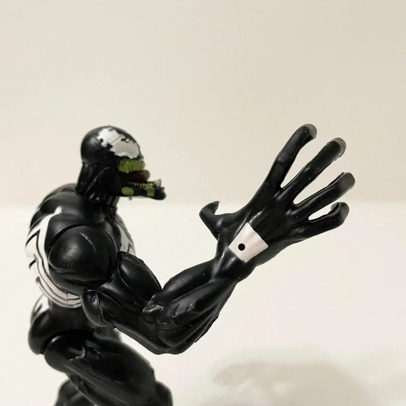 Vtg 1997 Marvel Spiderman Venom Action Figure ToyBiz Toy - Picture 13 of 16